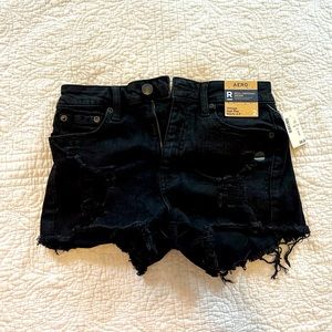 Aeropostale Size 2, vintage high rise shorty, NWT